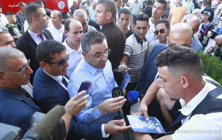 Youcef Aouchiche incite à un vote massif et prêche un discours d’espoir et de résilience : «A vous les jeunes !»