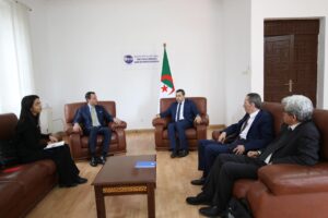 Le FFS reçoit l'Ambassadeur de l'Union européenne en Algérie
