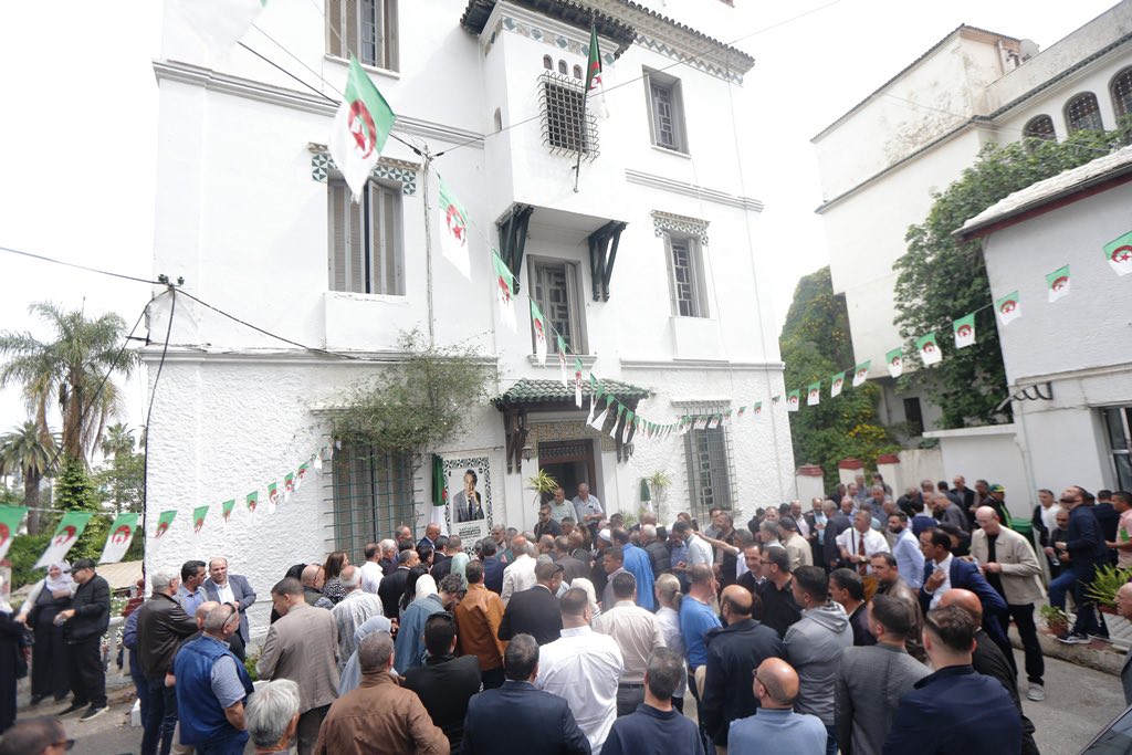 Le siège national du FFS baptisé au nom de Hocine Aït Ahmed