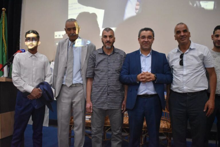 سيدي بلعباس : جانب من التجمع الشعبي الذي نشطه الأمين الوطني الأول